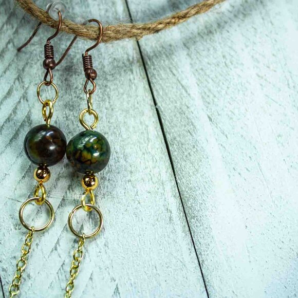 Emerald Green Agate Bead Dangle Earrings with Gold Chain - Picture 9 of 12